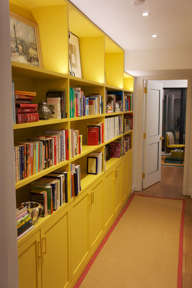 recessed-shelf-light-yellow-1000px
